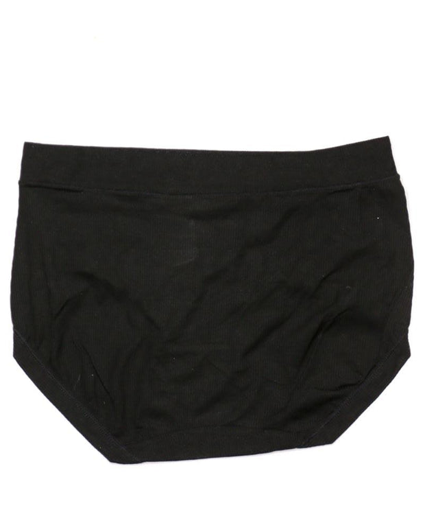 Pack of 2 Basic Soft Cotton Stretchable Panty FP-656 - Mix Colors